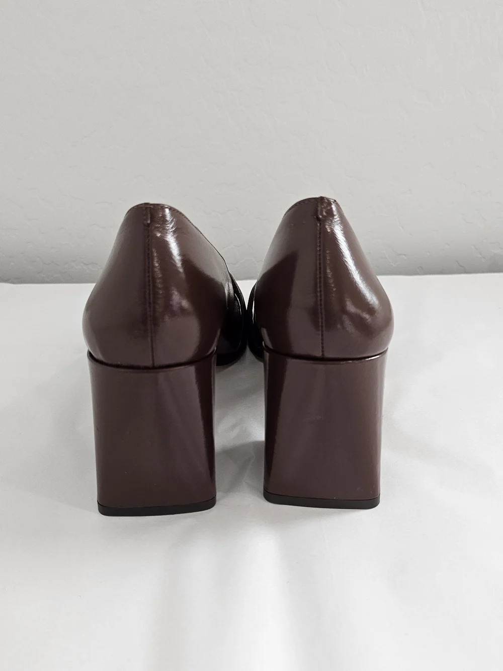 ANTONIO MELANI Brown Patent Leather Block Heel Loafers Shoes w/Gold Women Sz 9.5